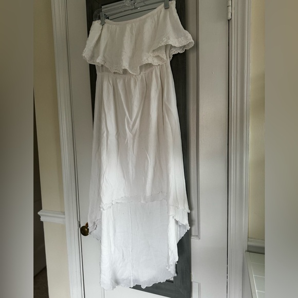 T Party Fashion Dresses | T Party Strapless Tiered Cotton Dress | Color: White | Size: L | Baboud's Closet